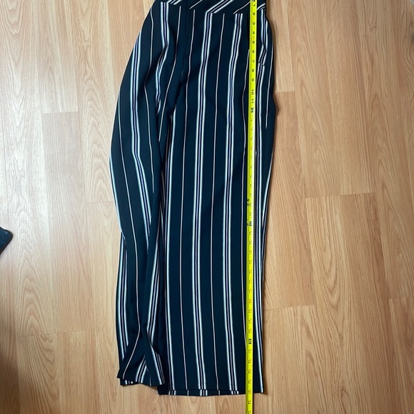 SOLD! Women’s Summer Pants, Rickies, Size: M, Color: black & white Stripes - Picture 10 of 15